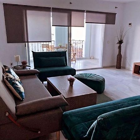 Appartement Apartament à Marbellac Extérieur photo