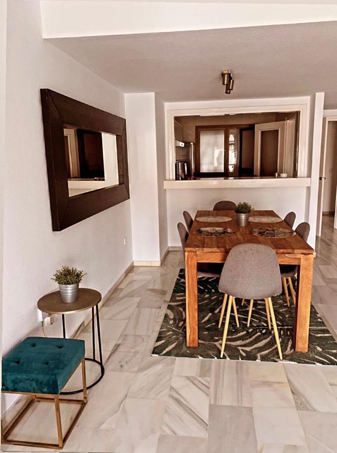 Appartement Apartament à Marbellac Extérieur photo