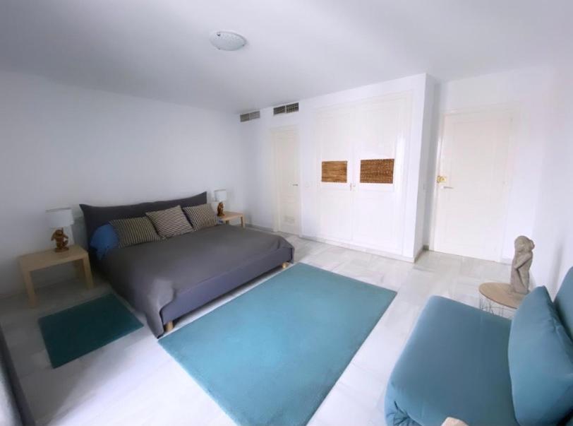 Appartement Apartament à Marbellac Extérieur photo